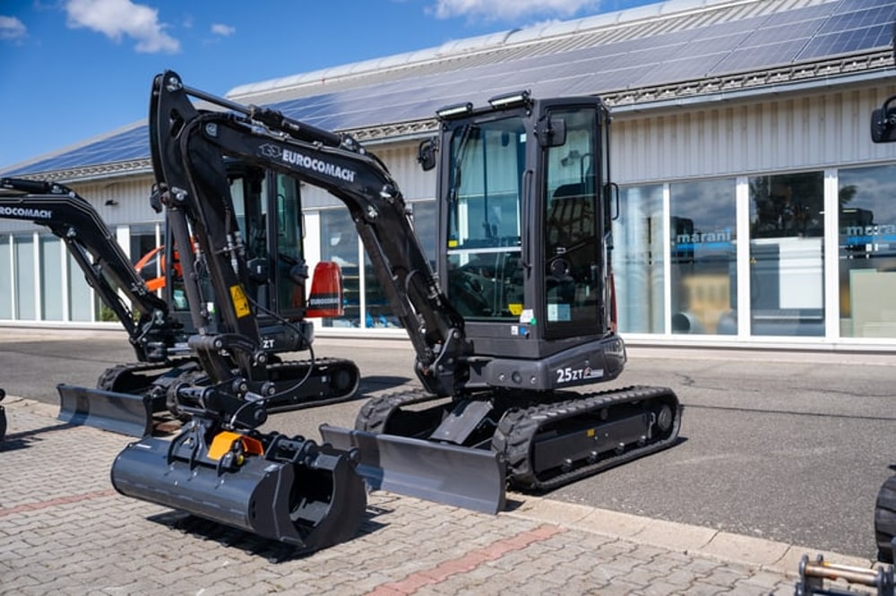 Eurocomach 25 ZT