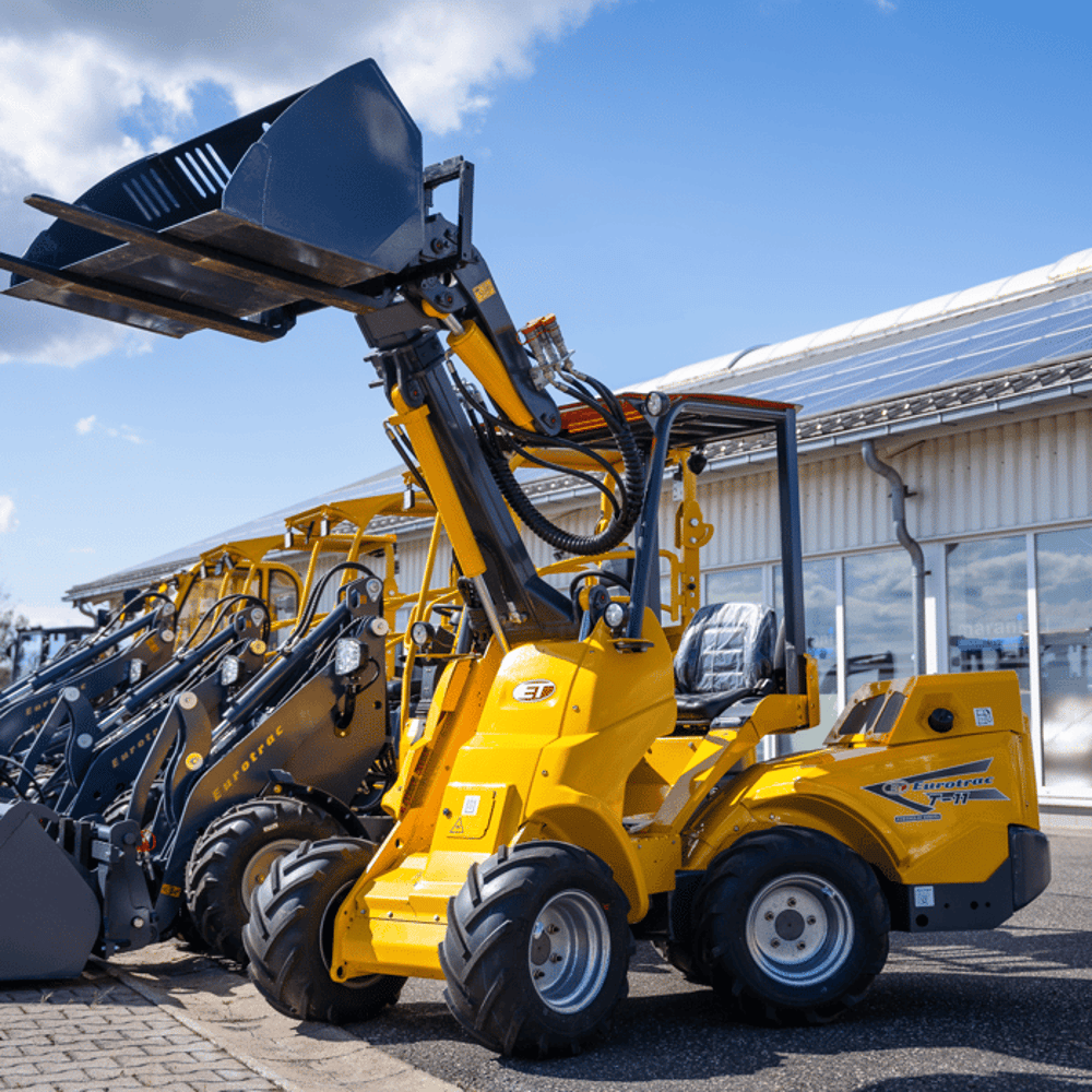 Eurotrac T11